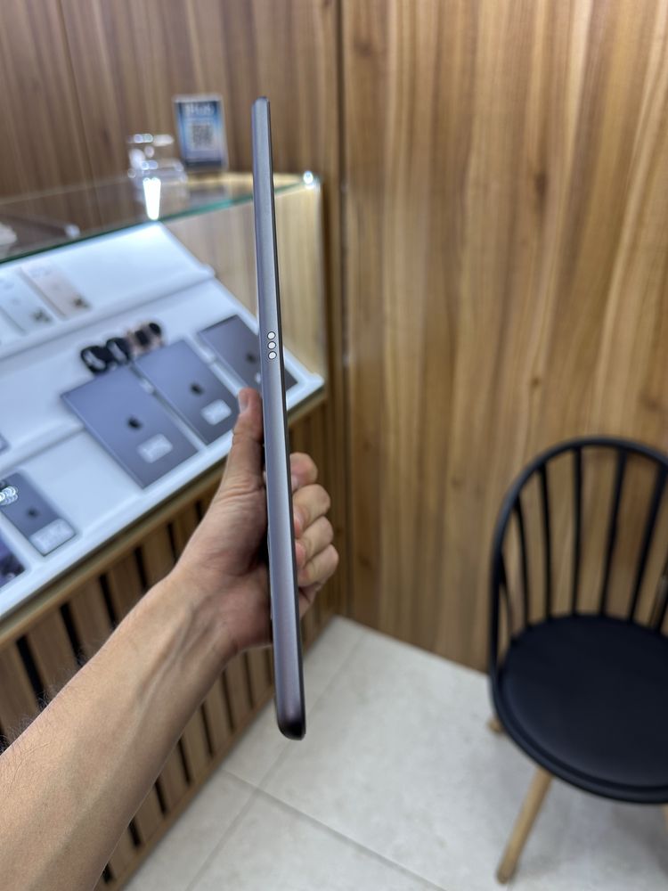 ipad 9, 64GB, SIM, ideal