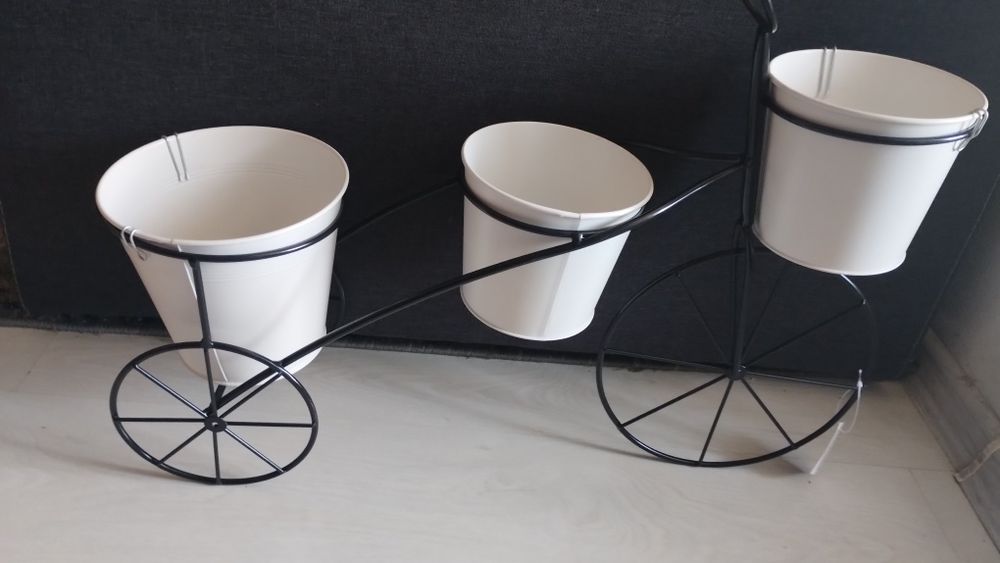 Цветарник "Велосипед" с 3 кашпи