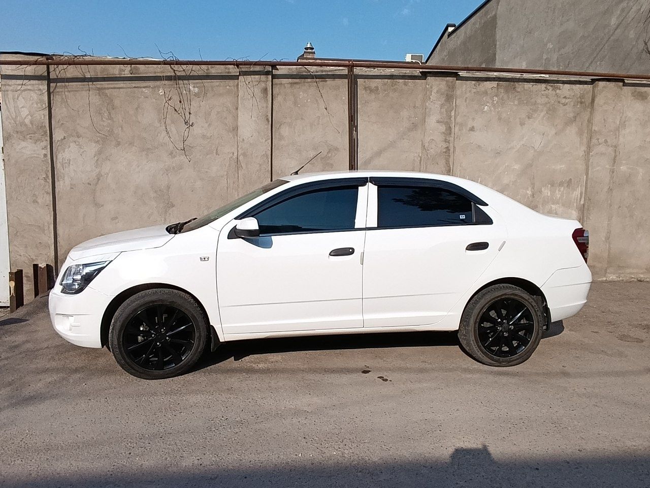 Продаётся автомобиль