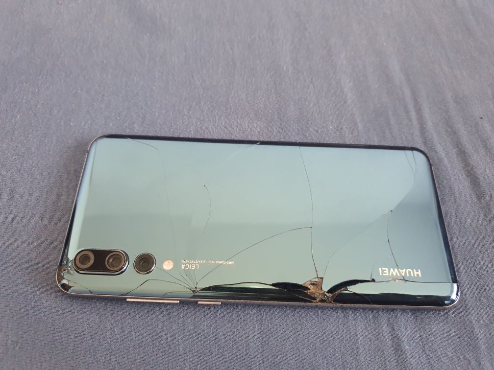 Huawei P20 Pro CLT-L29 defect