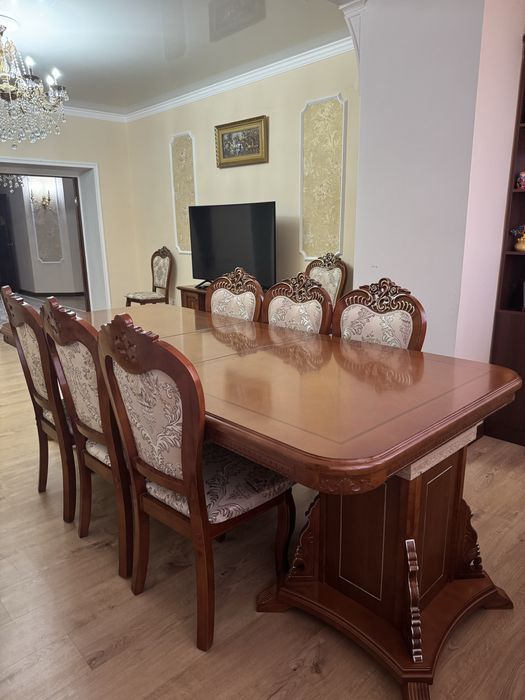 Продам стол со стульями