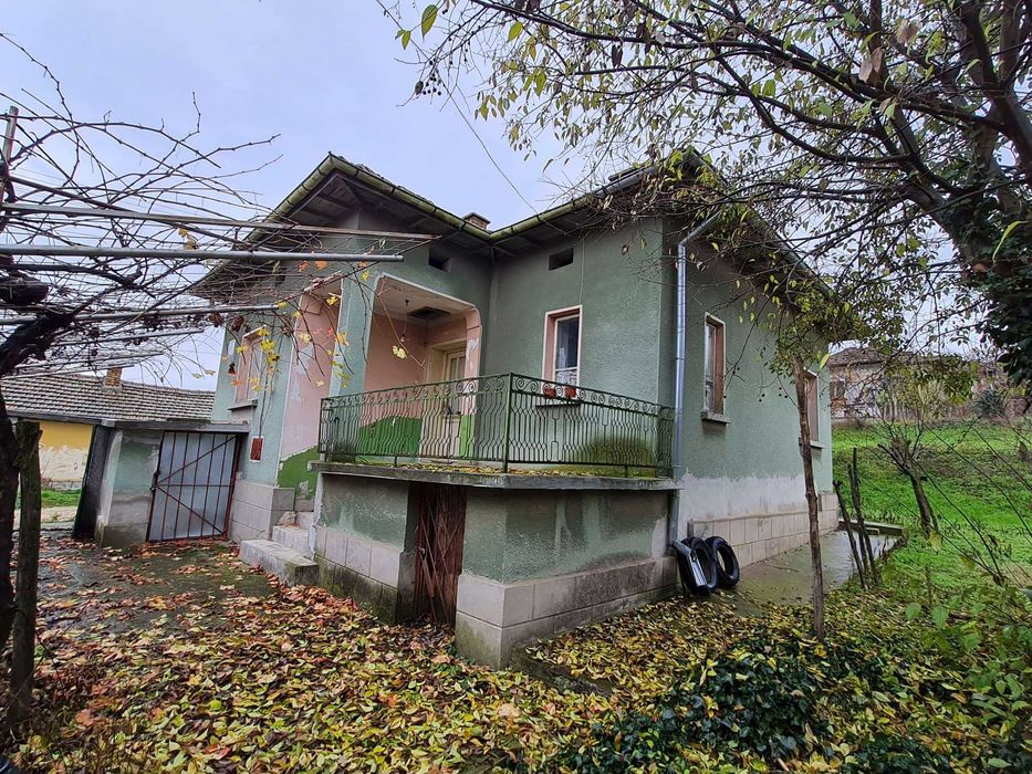 КЪЩА с.Брест обл. Плевен