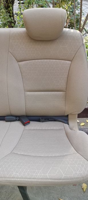 Продам задний ряд сидений !