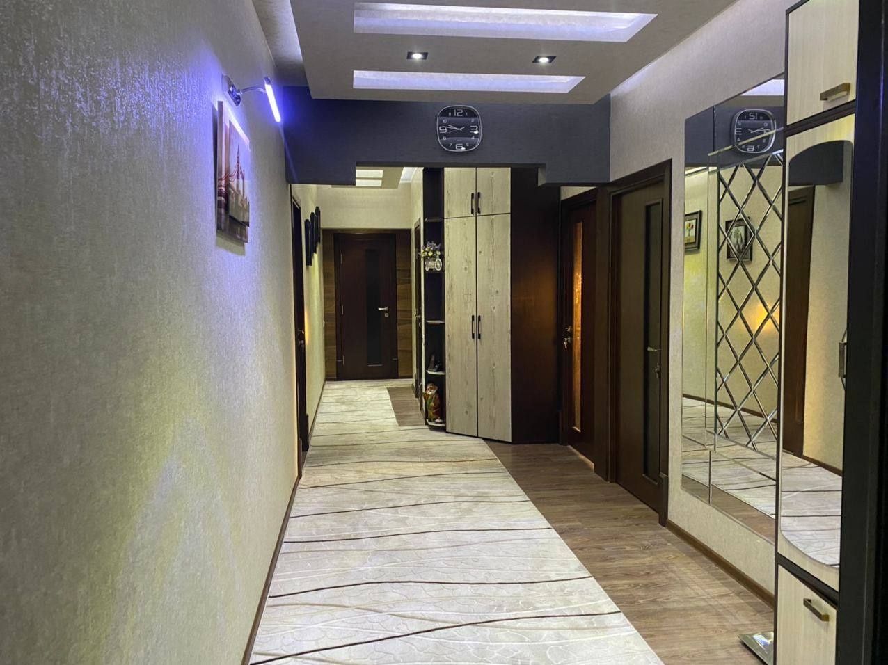 Shahriston metro 3 xona euro uy 111m2