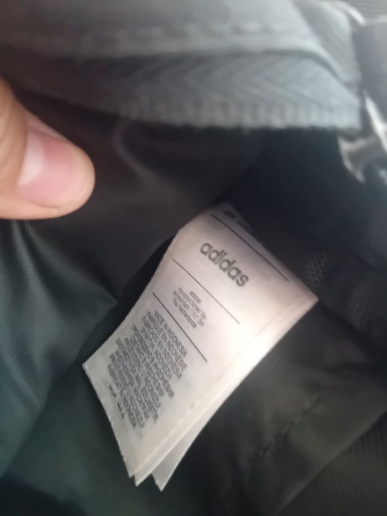 Adidas чанта за през рамо