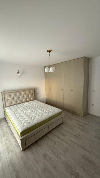 Casa de vanzare/inchiriat