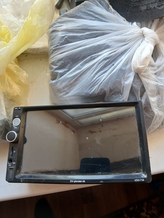 Продам сенсорный магнитофон