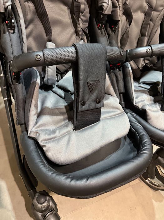 Бебешка количка за близнаци Junama