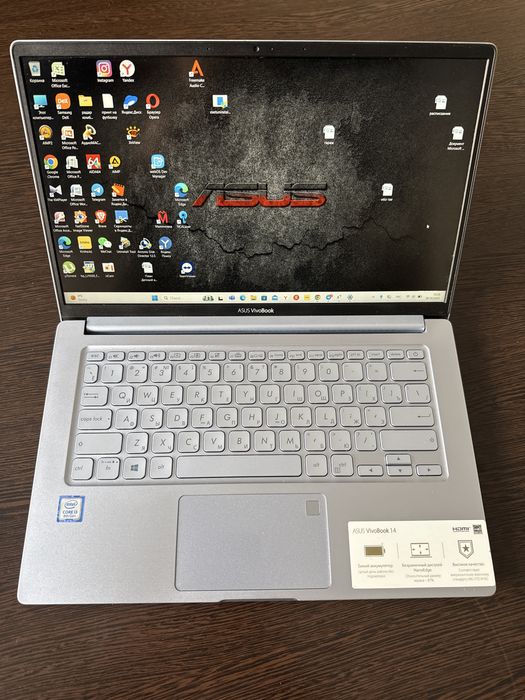 Ультрабук Asus Vivobook 14 ( Металический корпус))