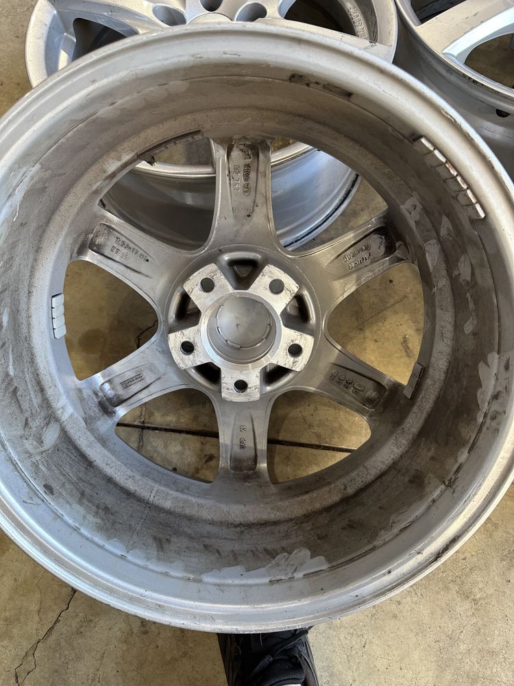 Лети Джанти за Опел Инсигния VW T5 BMW 5/120/17 цола