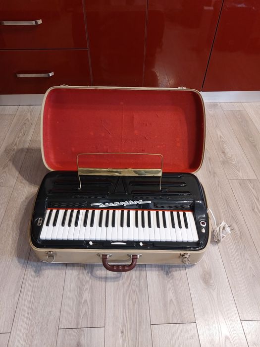 Vand Orga Vintage Koestler