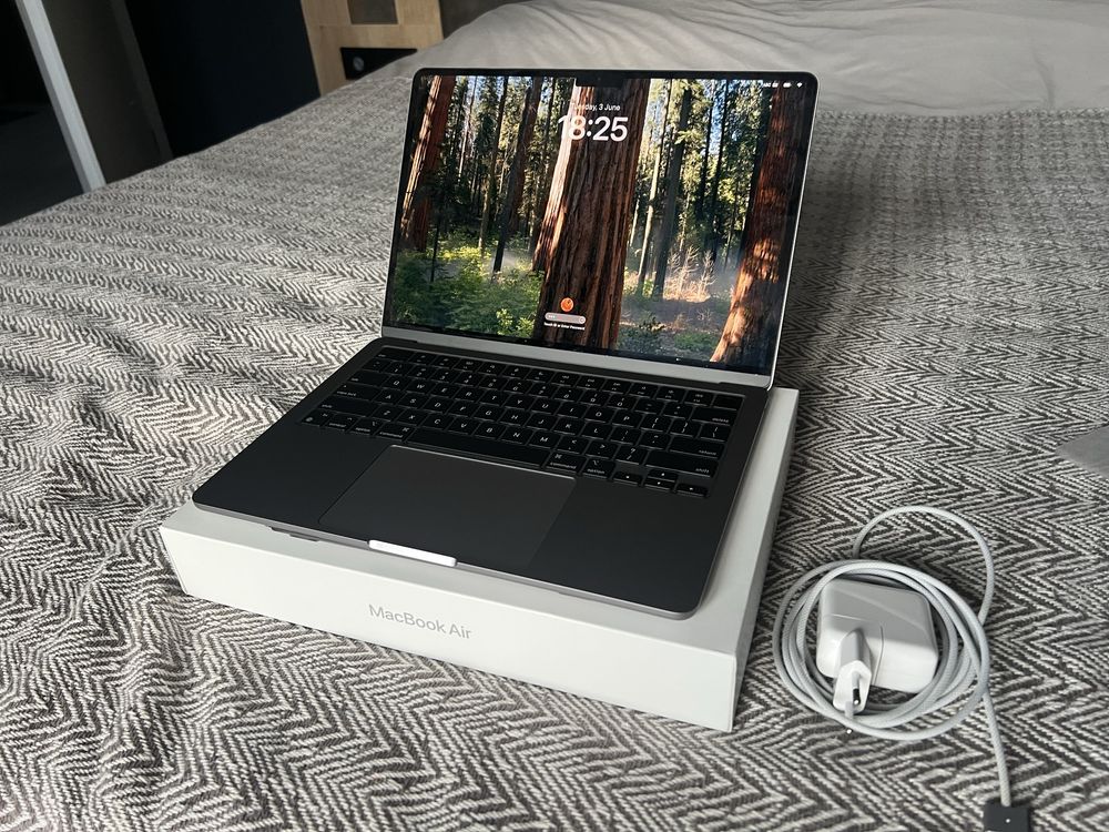Macbook Air M2 13.6 2022