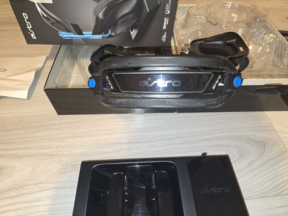 Vand Casti Wireless Astro Gaming A50 gen 3 PlayStation  4 Ps5  Pc