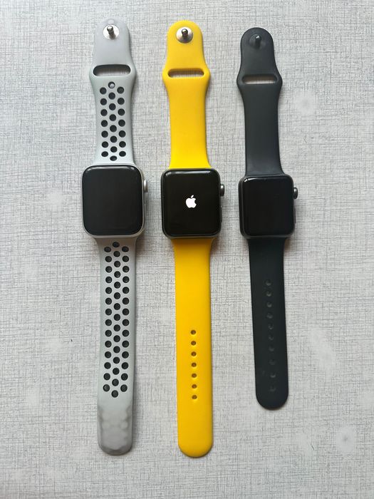 Продам свои Apple Watch 1 , 3 NIKE plus
