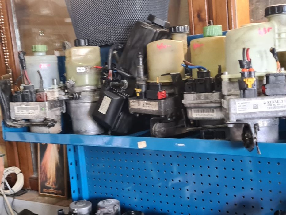 Pompă servo directie Ford Volvo Saxo Renault Mercedes Opel Peugeot Vw