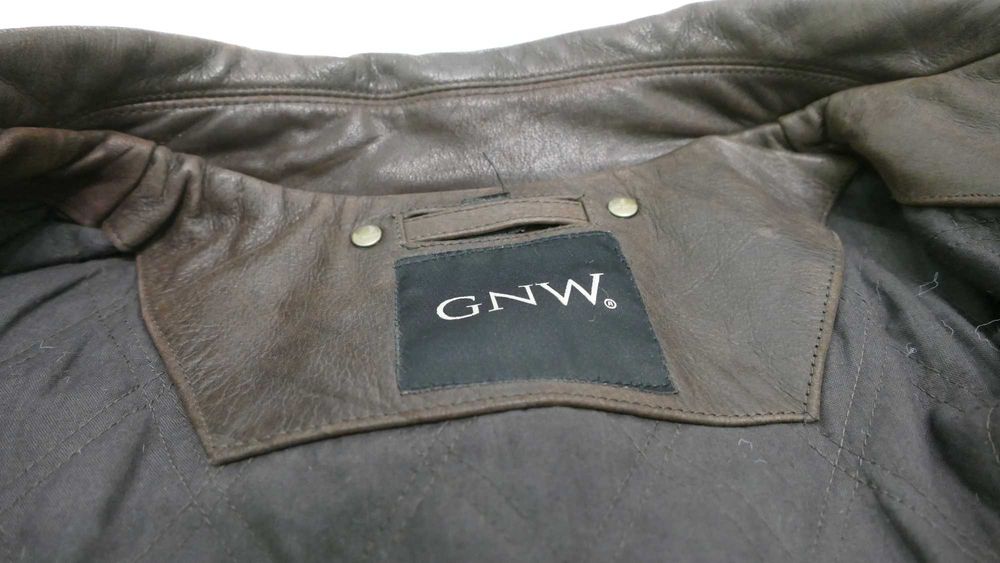 Geaca din piele naturala