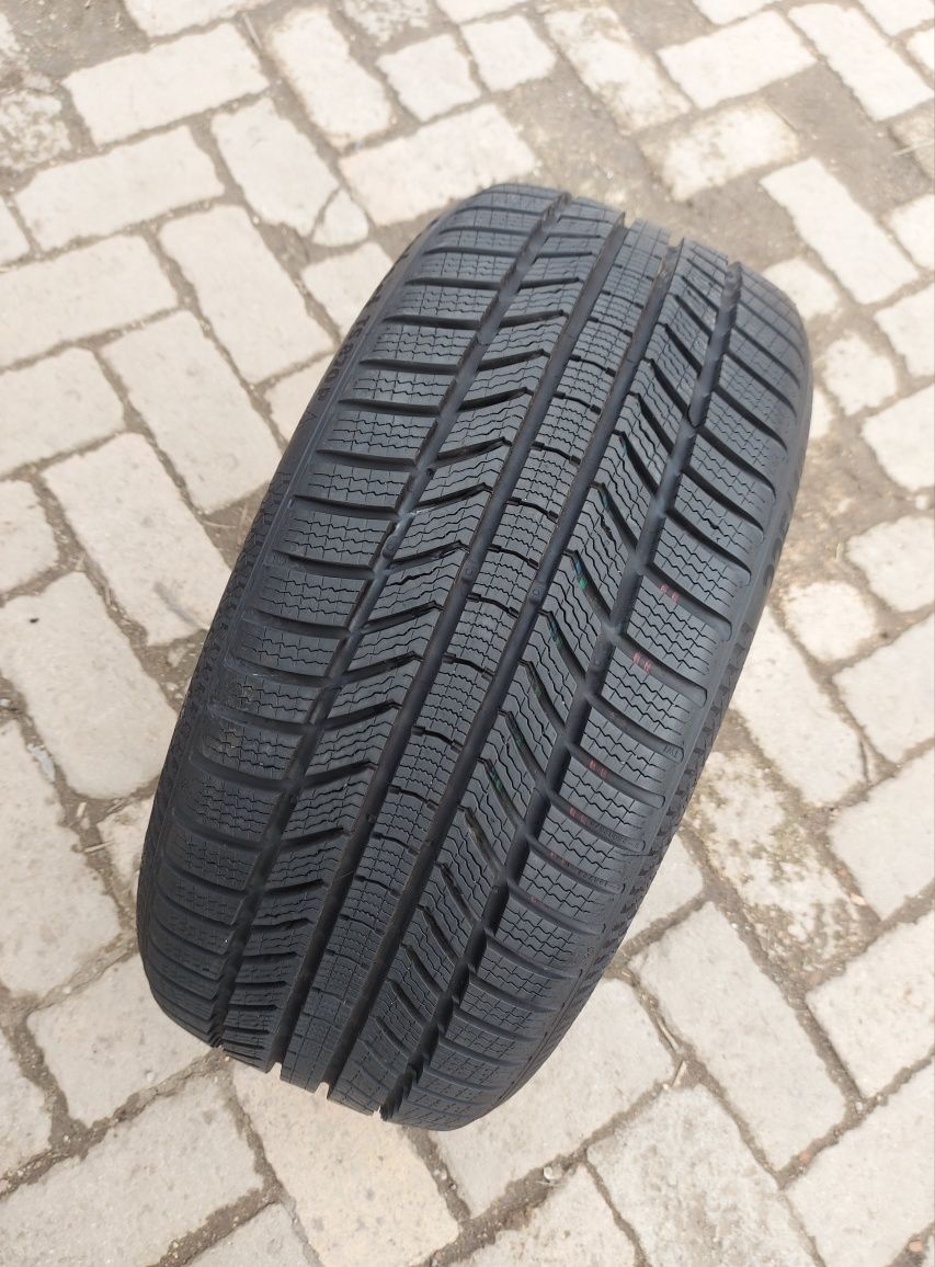 O bucată 225/40 R18 M+S iarnă - una Continental Michelin Pirelli