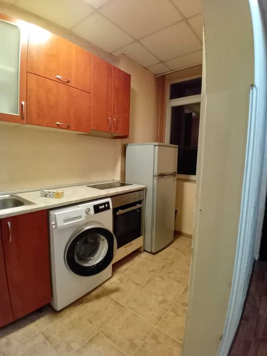 Дава се под наем Тристаен апартамент в София, Център - 115 кв.м за 714 € - Снимка #8