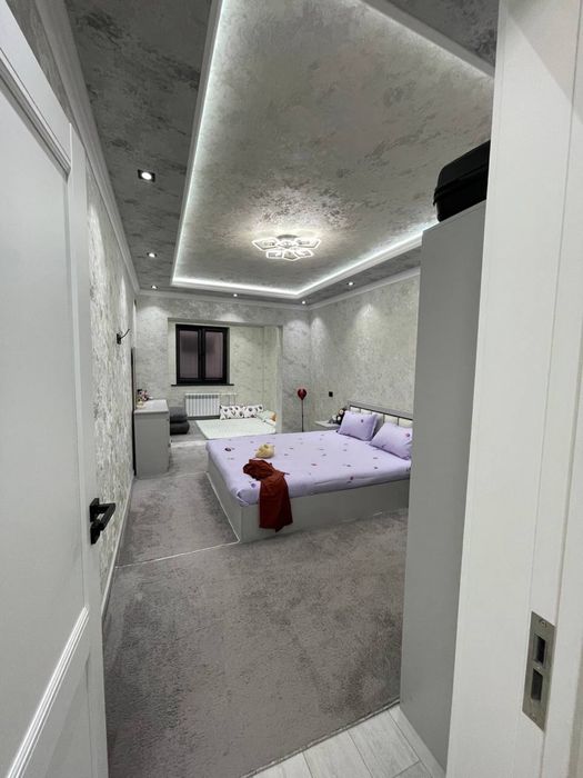 Срочно Юнусобод 19 квартал 1 етаж 3 хона