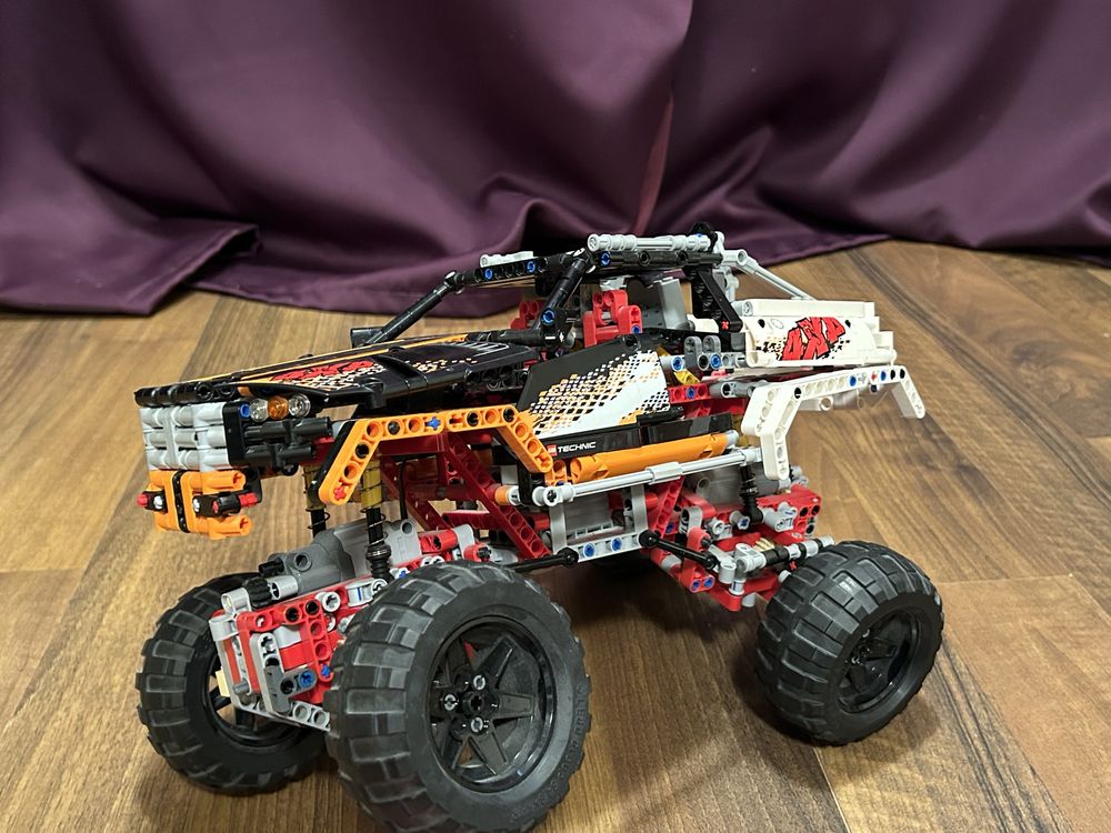 Lego technic Monster truck 4x4