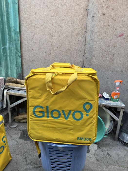 сумка Glovo на работу