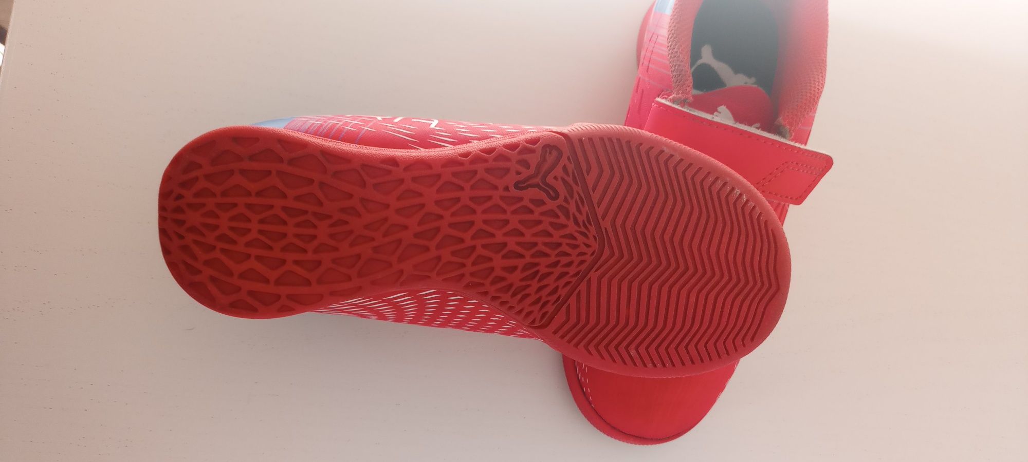 Футболни обувки Puma Ultra номер 29