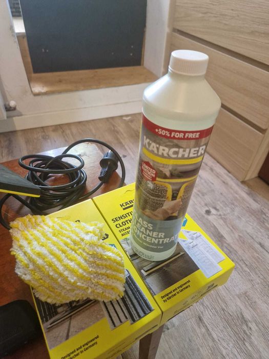 Aparat de curatat cu abur multifunctional Karcher SC 3 EasyFix