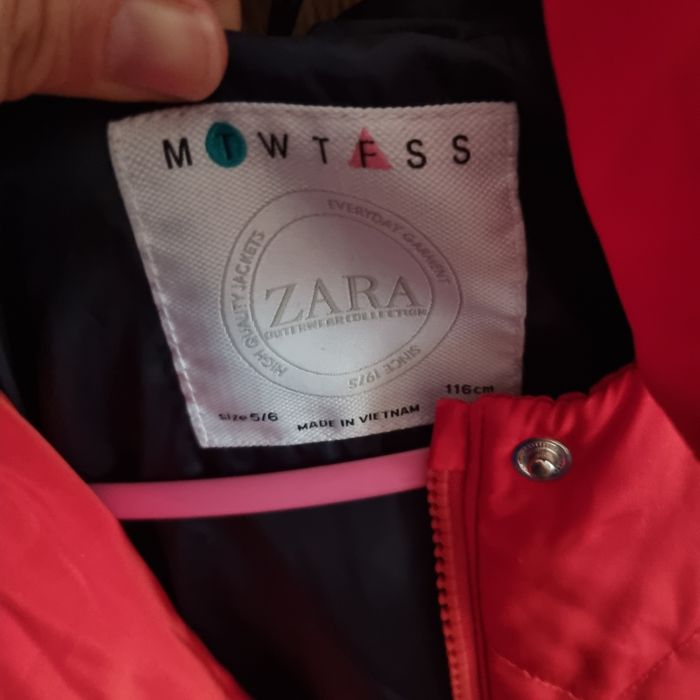 Geaca rosie zara fetita 5-6 ani