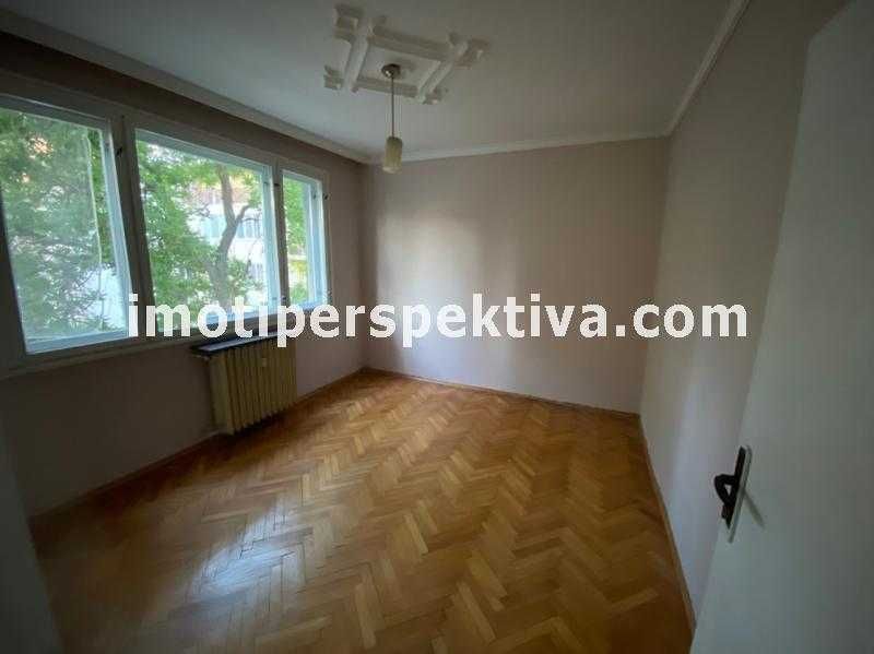 Продава се Двустаен апартамент в Пловдив, Център - 57 кв.м за 2492 €/кв.м - Снимка #1