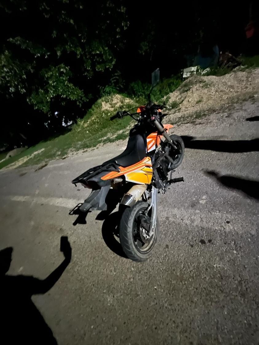 Vând cross 125cc de strada