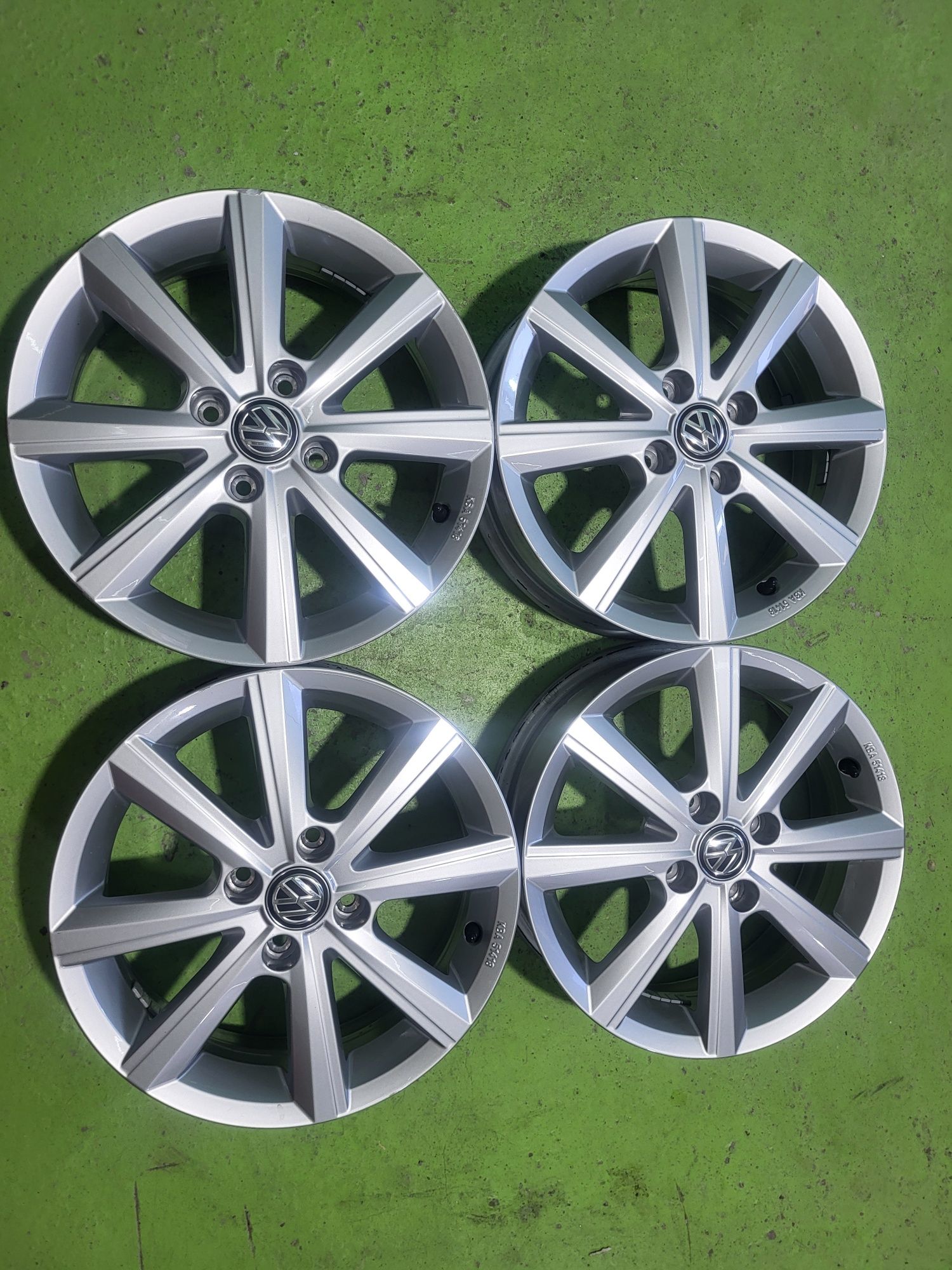 15 4x100 Vw Up лети джанти 4х100 уп
