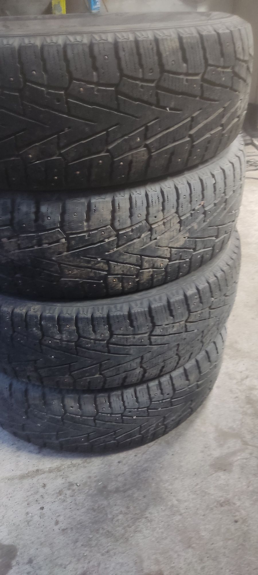 Продам резину r17 зима