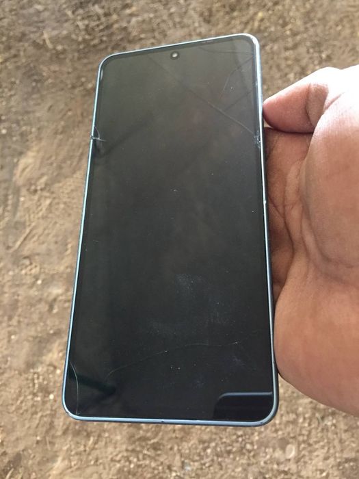 Redmi note 13 sotiladi