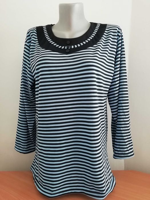 Нови дамски блузи размер L/XL по 15 лв.