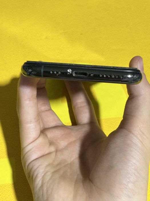 Айфон 11 про, 64гб памяти