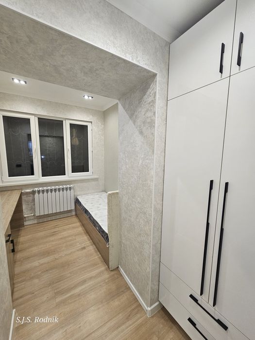 Максим Горький. 129дом. 2/2/5 Новый ремонт.