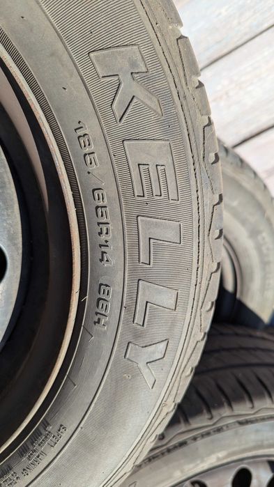 Jante Ford aliaj R15, tabla R14