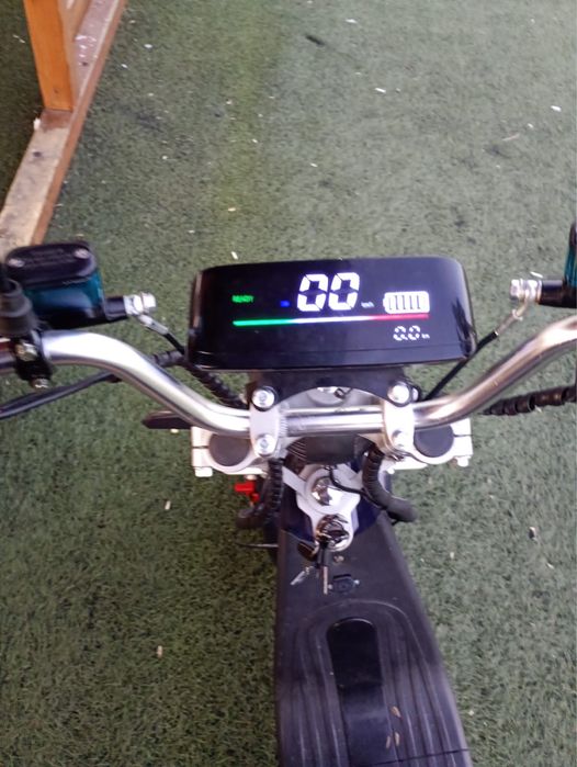 Scuter electric