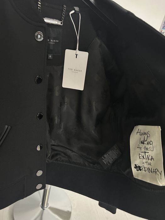 Geaca bomber Ted Baker neagra (noua)