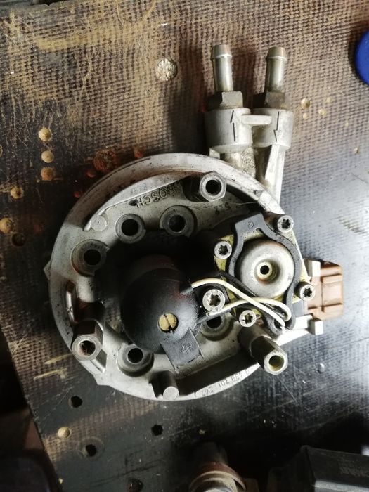 Верхняя часть моновпрыска. Ремонт моновпрысков.