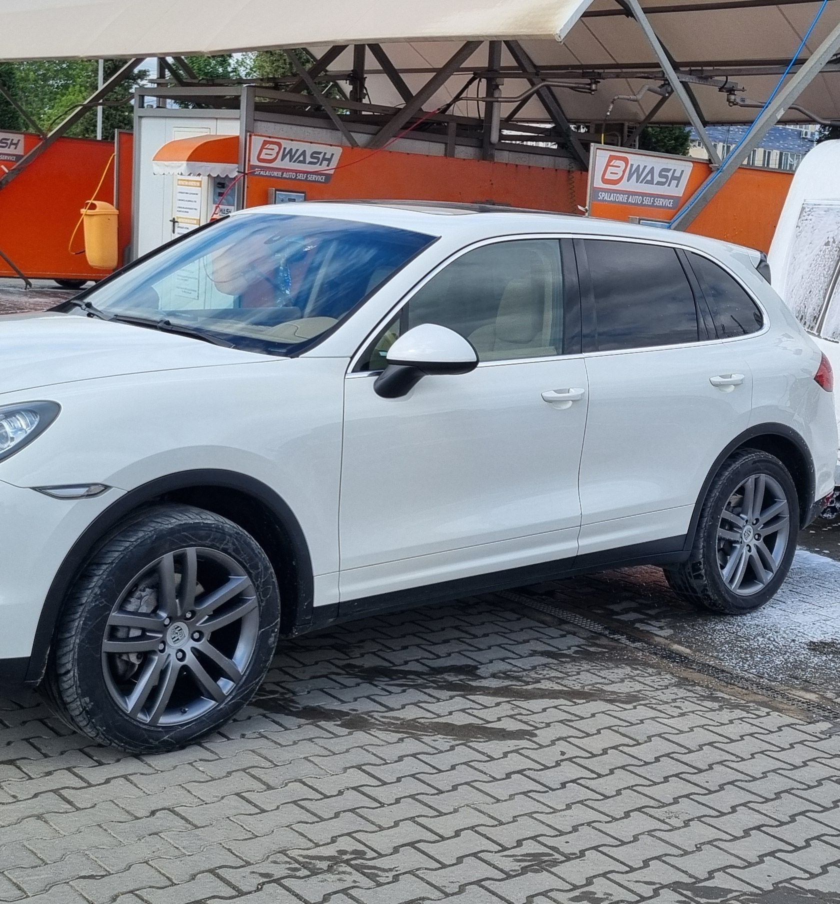 Jante roti porsche cayenne audi q7 touareg R20 cauciucuri noi275 45 20