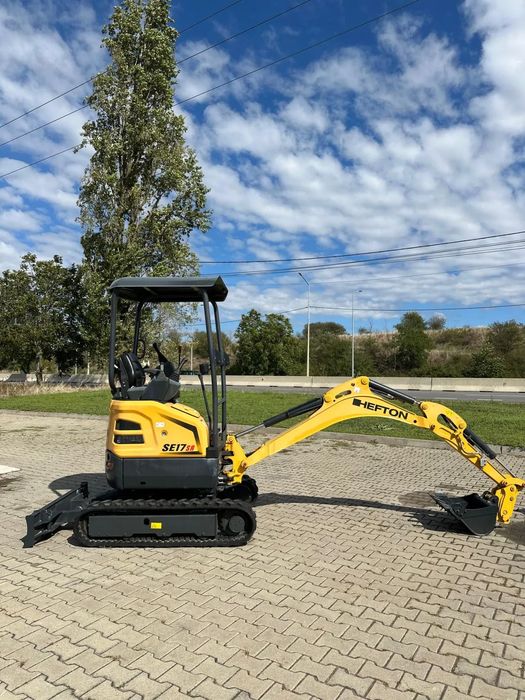Hefton SE17SR Miniexcavator Hefton SE17SR – 1800 kg, motor Kubota, an 2022