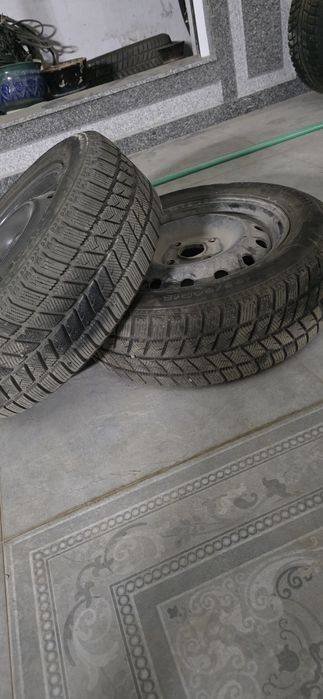 Комплект диски с шинами R15