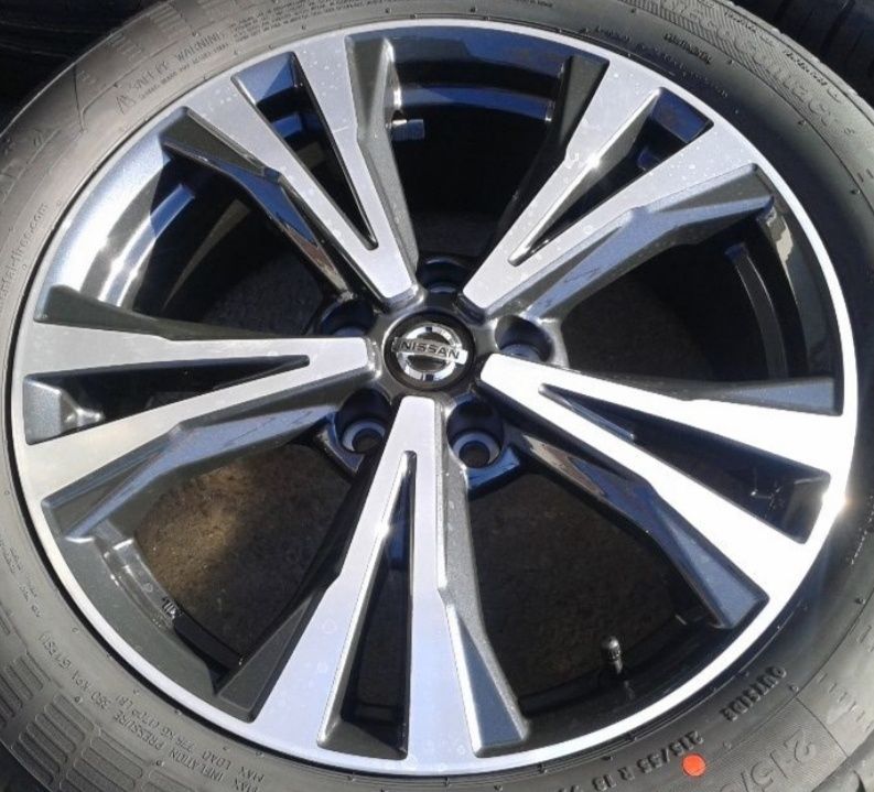 18'' оригинални алуминиеви джанти за Nissan.