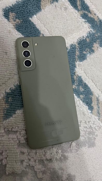 Самсунг , S21 Fe