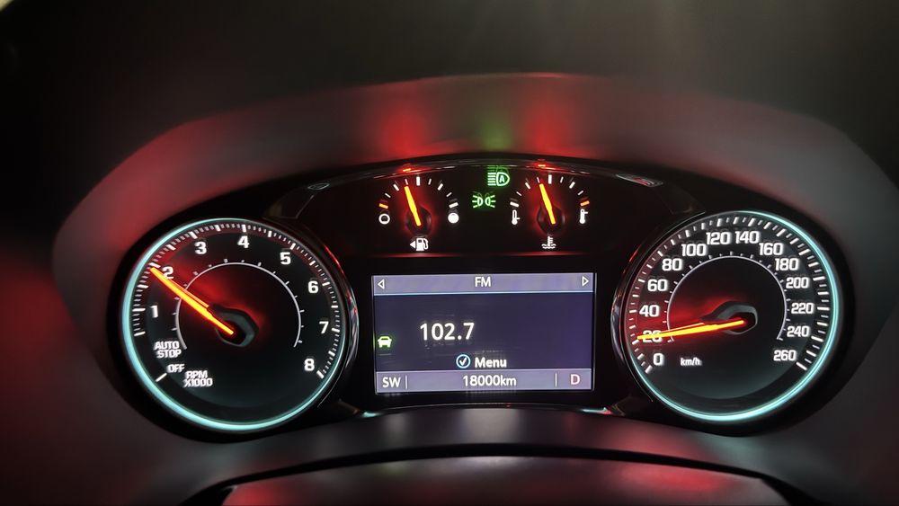 Chevrolet equinox full options 2023 Yil probeg 180000