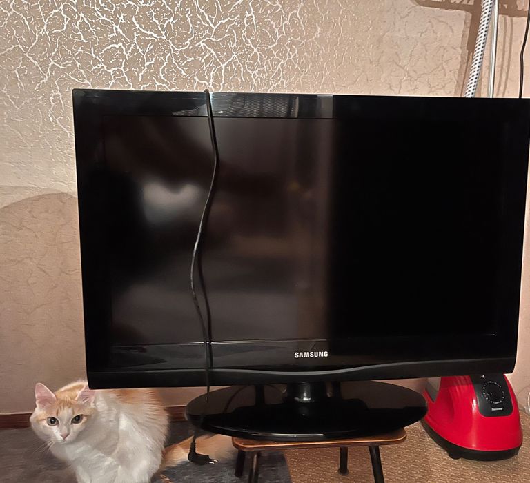 Телевизор Samsung