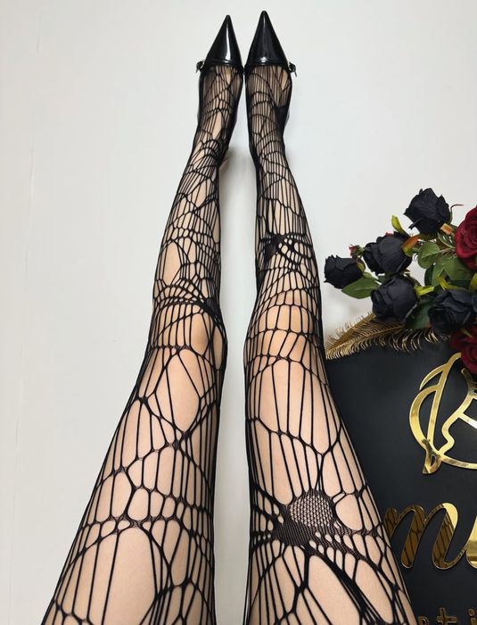 Чулки ажурные. Новые. Для покупки пишите на ватцап.