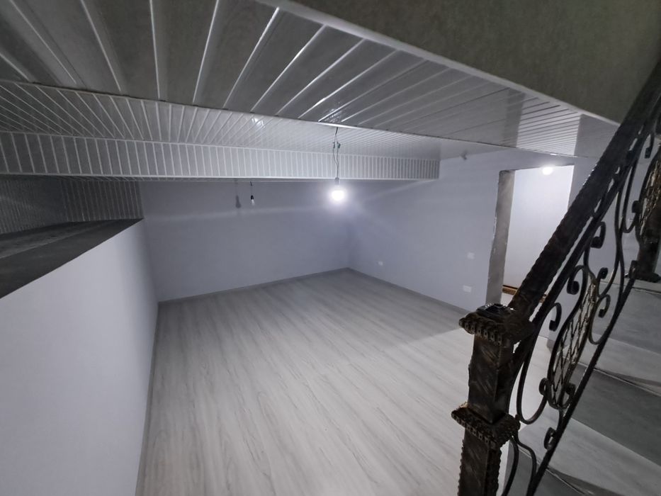 Uy sotiladi yashnobod tumani.hujjatlari kadastr bor