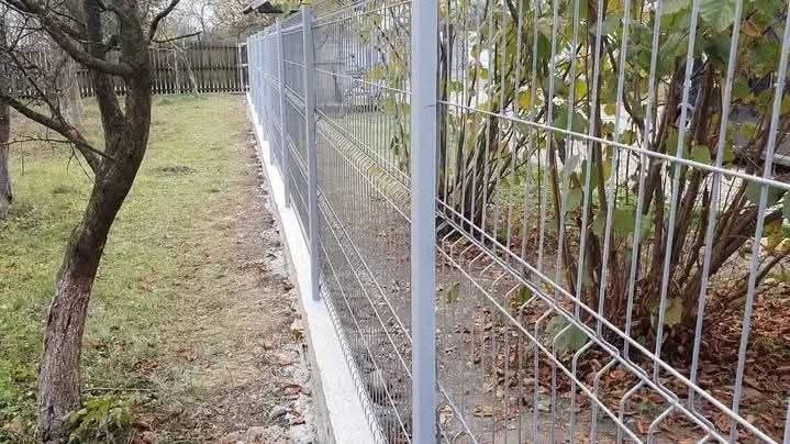 Vand și ecxecut garduri din plasa bordurata